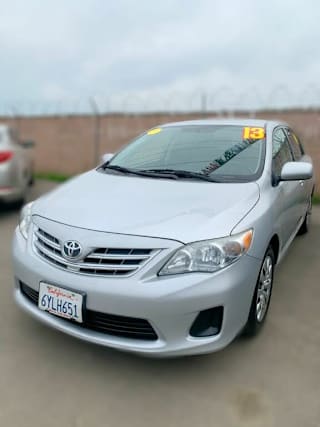 2013 Toyota Corolla LE 5YFBU4EE8DP089594 2013 Toyota Corolla LE