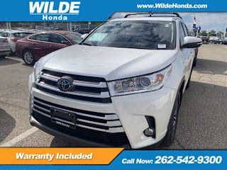 2018 Toyota Highlander SE 5TDJZRFHXJS800556 2018 Toyota Highlander SE
