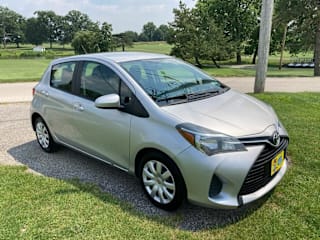 2015 Toyota Yaris 5-Door L VNKKTUD32FA033085 2015 Toyota Yaris 5-Door L
