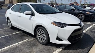 2017 Toyota Corolla 2T1BURHE0HC957876 2017 Toyota Corolla