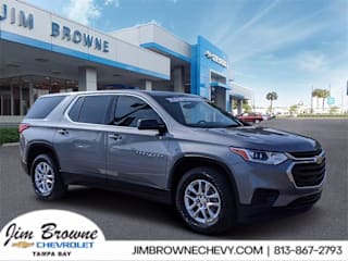 2019 Chevrolet Traverse LS 1GNERFKW6KJ197597 2019 Chevrolet Traverse LS