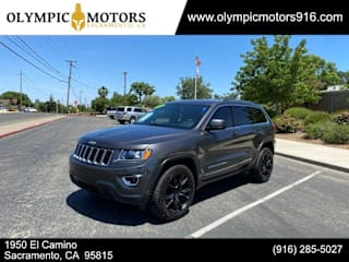 2015 Jeep Grand Cherokee Laredo 1C4RJFAG1FC142819 2015 Jeep Grand Cherokee Laredo
