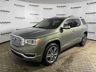 2019 GMC Acadia Denali 1GKKNPLS5KZ128608 2019 GMC Acadia Denali