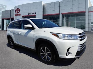 2019 Toyota Highlander XLE 5TDJZRFH3KS627559 2019 Toyota Highlander XLE