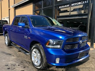2017 Ram Pickup 1500 1C6RR7MT3HS696743 2017 Ram Pickup 1500