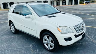 2011 Mercedes-Benz M-Class ML 350 4JGBB5GBXBA699251 2011 Mercedes-Benz M-Class ML 350