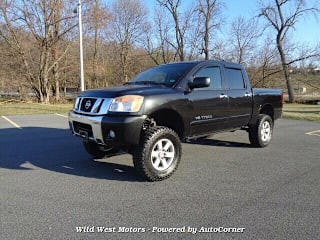 2010 Nissan Titan SE 1N6AA0EC8AN320690 2010 Nissan Titan SE