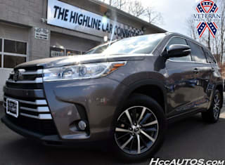 2018 Toyota Highlander SE 5TDJZRFH7JS538012 2018 Toyota Highlander SE