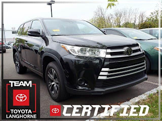 2018 Toyota Highlander LE 5TDBZRFH0JS902842 2018 Toyota Highlander LE