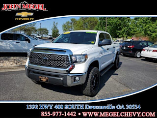 2018 Toyota Tundra SR5 5TFDW5F1XJX738572 2018 Toyota Tundra SR5