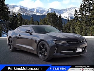 2017 Chevrolet Camaro LT 1G1FB1RX1H0101935 2017 Chevrolet Camaro LT