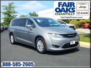 2019 Chrysler Pacifica Touring Plus 2C4RC1FG7KR652891 2019 Chrysler Pacifica Touring Plus