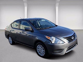 2019 Nissan Versa SV 3N1CN7AP5KL831960 2019 Nissan Versa SV