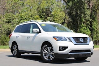 2018 Nissan Pathfinder 5N1DR2MN6JC630366 2018 Nissan Pathfinder