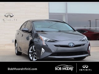 2018 Toyota Prius Four JTDKARFU6J3063429 2018 Toyota Prius Four