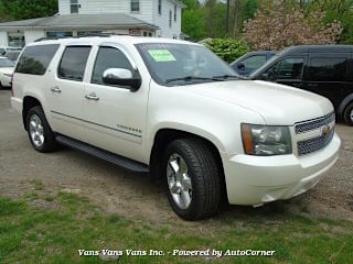 2011 Chevrolet Suburban LTZ 1500 1GNSKKE32BR201552 2011 Chevrolet Suburban LTZ 1500