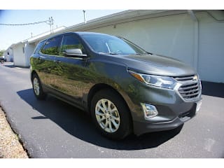 2018 Chevrolet Equinox LT 2GNAXJEV1J6237381 2018 Chevrolet Equinox LT