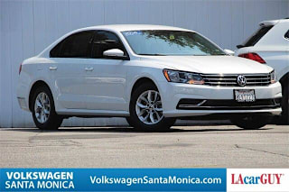2018 Volkswagen Passat 2.0T S 1VWAA7A33JC023515 2018 Volkswagen Passat 2.0T S