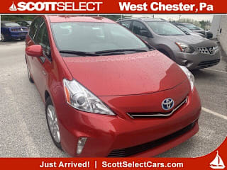 2014 Toyota Prius v JTDZN3EU8EJ008466 2014 Toyota Prius v