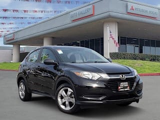 2018 Honda HR-V LX 3CZRU5H38JM720162 2018 Honda HR-V LX