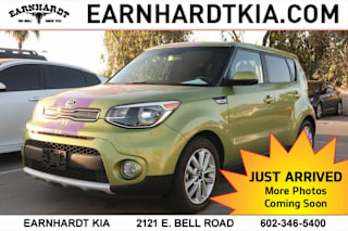 2017 Kia Soul + KNDJP3A56H7883374 2017 Kia Soul +