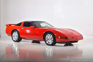 1992 Chevrolet Corvette Base 1G1YY23P2N5101642 1992 Chevrolet Corvette Base