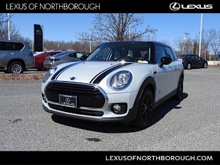 2019 MINI Clubman Cooper ALL4 WMWLU1C55K2F30177 2019 MINI Clubman Cooper ALL4