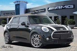 2015 MINI Hardtop 4 Door Cooper S WMWXU3C55F2B66099 2015 MINI Hardtop 4 Door Cooper S