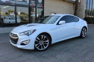 2014 Hyundai Genesis Coupe 3.8 Grand Touring KMHHU6KJ3EU119253 2014 Hyundai Genesis Coupe 3.8 Grand Touring