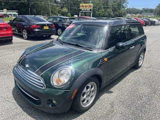 2012 MINI Cooper Clubman Base WMWZF3C57CT489267 2012 MINI Cooper Clubman Base