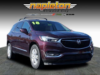 2018 Buick Enclave Essence 5GAERBKWXJJ274831 2018 Buick Enclave Essence