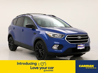 2017 Ford Escape 1FMCU9GDXHUE45120 2017 Ford Escape
