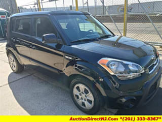2012 Kia Soul KNDJT2A56C7362198 2012 Kia Soul