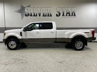 2017 Ford F-450 Super Duty 1FT8W4DT7HEE01590 2017 Ford F-450 Super Duty