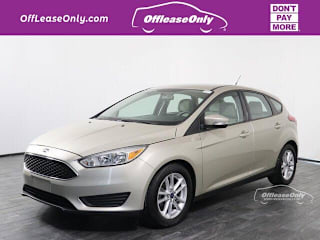 2017 Ford Focus SE 1FADP3K25HL202359 2017 Ford Focus SE