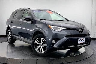 2017 Toyota RAV4 JTMRFREV2HD210022 2017 Toyota RAV4