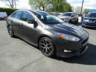 2016 Ford Focus SE 1FADP3F28GL349932 2016 Ford Focus SE