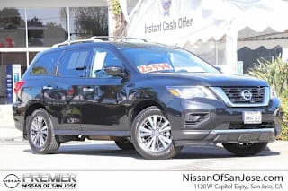 2019 Nissan Pathfinder S 5N1DR2MNXKC611840 2019 Nissan Pathfinder S