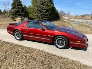 1986 Pontiac Firebird 1G2FW87F5GN233617 1986 Pontiac Firebird
