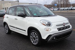 2019 FIAT 500L Trekking ZFBNFADHXKZ042249 2019 FIAT 500L Trekking