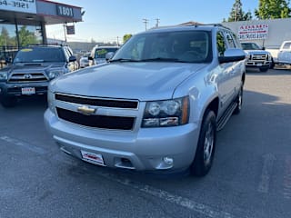 2010 Chevrolet Tahoe LT 1GNUKBE02AR161308 2010 Chevrolet Tahoe LT