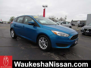 2015 Ford Focus SE 1FADP3K28FL347389 2015 Ford Focus SE