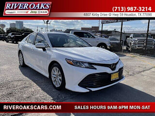 2020 Toyota Camry LE 4T1C11AK8LU322605 2020 Toyota Camry LE