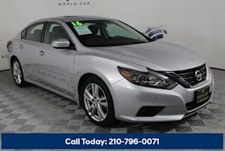 2016 Nissan Altima 1N4BL3AP3GC164192 2016 Nissan Altima