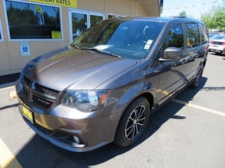 2016 Dodge Grand Caravan R/T 2C4RDGEG6GR275446 2016 Dodge Grand Caravan R/T