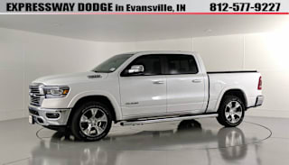 2019 Ram Pickup 1500 1C6SRFJT4KN640932 2019 Ram Pickup 1500