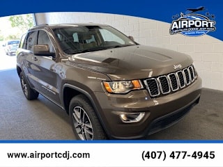 2018 Jeep Grand Cherokee Laredo E 1C4RJFAG2JC432155 2018 Jeep Grand Cherokee Laredo E