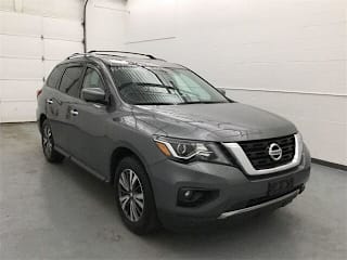 2017 Nissan Pathfinder SL 5N1DR2MM1HC672672 2017 Nissan Pathfinder SL