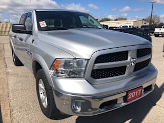 2017 Ram Pickup 1500 1C6RR7TT0HS754079 2017 Ram Pickup 1500
