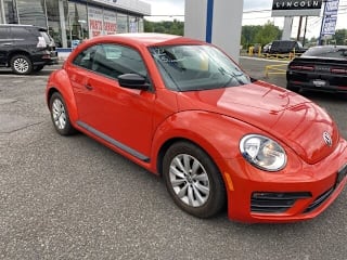 2017 Volkswagen Beetle 1.8T S 3VWF17AT0HM600399 2017 Volkswagen Beetle 1.8T S